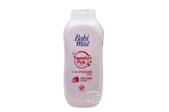 Натуральная пудра тальк для детей  с запахом розовых цветов от Babi Mild Sweety Pink Plus Powder 160 гр