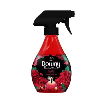 Освежающий спрей Downy Passion для текстиля и одежды 370 мл