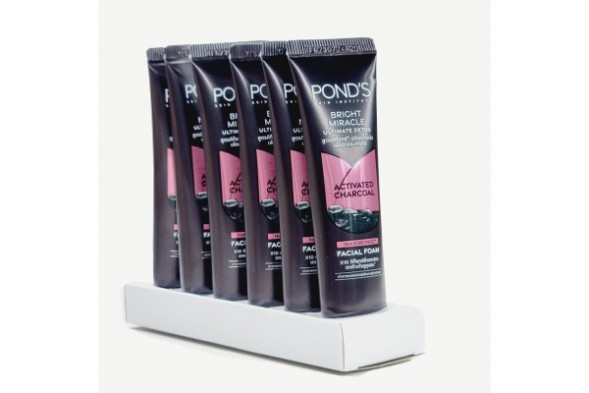 (УПАКОВКА 6 ШТ)  Пенка для умывания Pond&amp;#039;s Bright Miracle Activated Charcoal Facial Foam 15 гр x 6шт