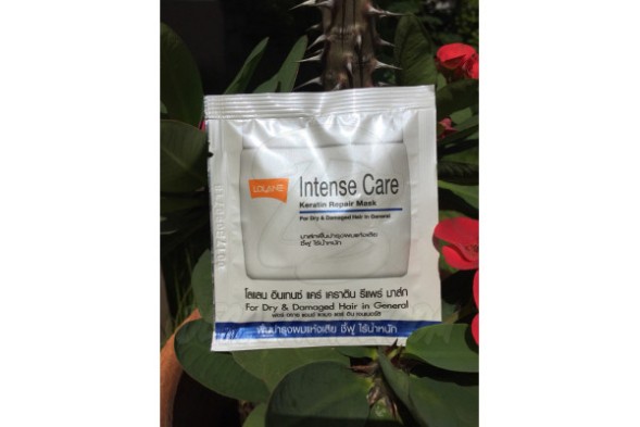 Интенсивная маска с кератином для восстановления поврежденных волос (Голубая линия) от Lolane, Intense care keratin repair Mask for dry &amp;amp; damaged hair in general (blue line), 15 гр