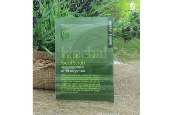 Травяной скраб для лица от Patummas, Herbal Facial Scrub, 15 гр