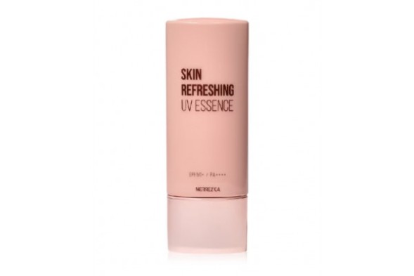 Солнцезащитная эссенция для лица Merrezca Refreshing UV Essence SPF50+/PA++++ 40 гр