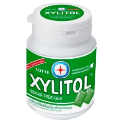 Жевательная резинка без сахара с ксилитом со вкусом лайма и мяты Lotte Xylitol gum 52.2 гр