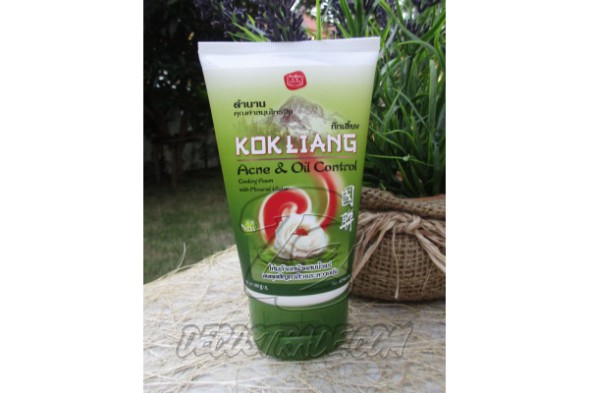 Пенка для умывания против акне и жирного блеска Kokliang, Facial Foam Acne &amp;amp; Oil Control, 100 грамм