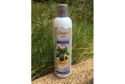 Травяной кондиционер с Авокадо и витамином B5 от Jinda Herbal Conditioner Avocado Fresh Mee Leaf Pro Vitamin B5 250 ml.